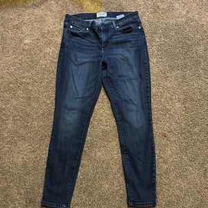 Dark blue denim, Levi, mid rise, skinny jeans